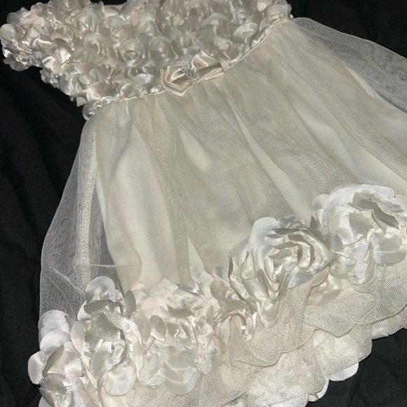 Nannette White Floral Kids Formal Dress - Picture 6 of 9